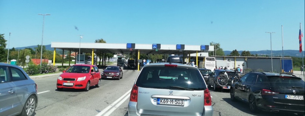 Granicni prelaz izmedju Hrvatske i Slovenije