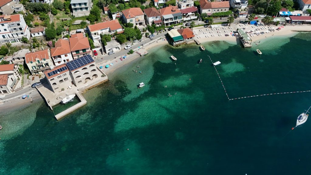 djenovici bebina koliba i restoran sidro