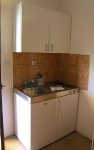 Apartman-LImun-kuhinja-1f126606c4    