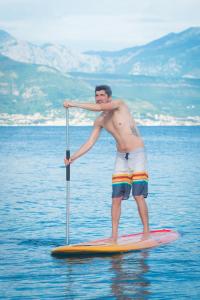 SUP-kayak-rental-iznajmljivanje-kajaka-crna-gora-yoga-organizovane-ture (11)
