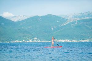 SUP-kayak-rental-iznajmljivanje-kajaka-crna-gora-yoga-organizovane-ture (14)