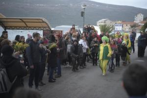 Fešta od mimoze, ribe i vina 